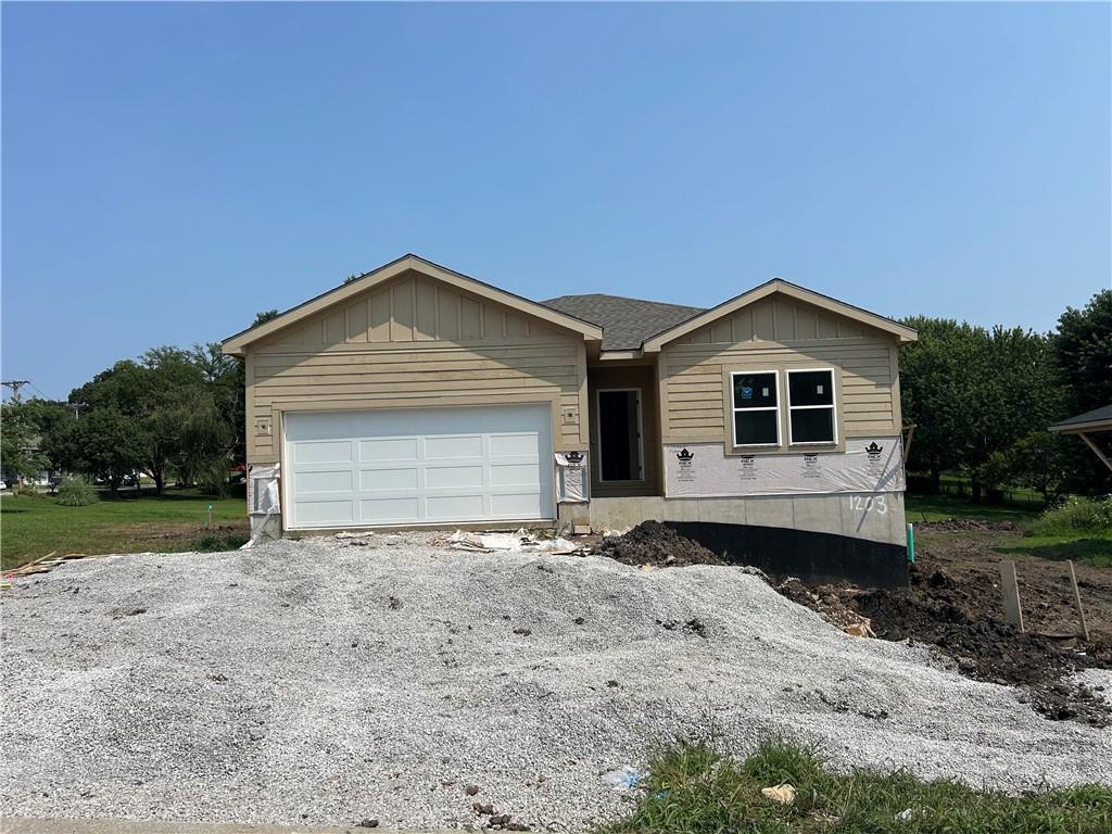 1203 Matthes Lane — photo