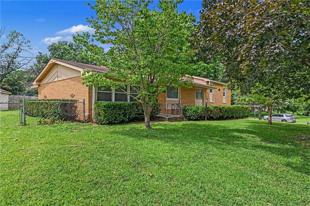1506 Tamara Drive — photo
