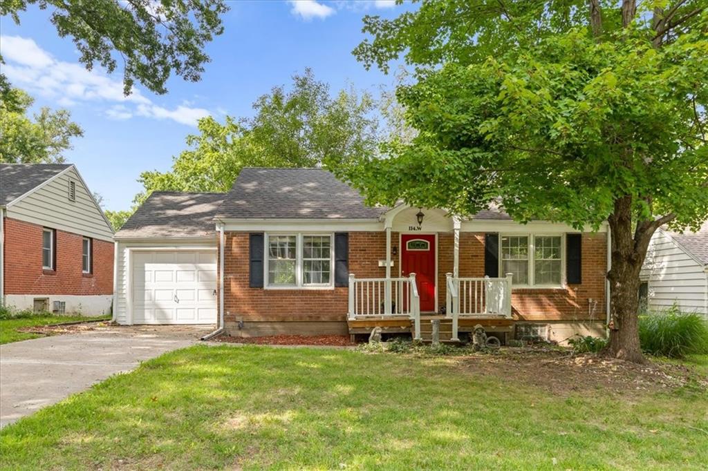 114 W Pocahontas Lane — photo