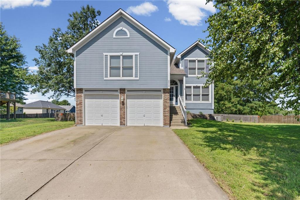 2512 NE Horseshoe Drive — photo