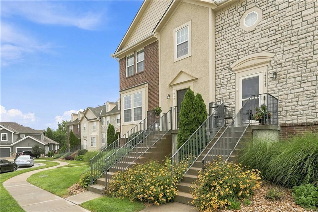 12321 S Tallgrass Drive — photo
