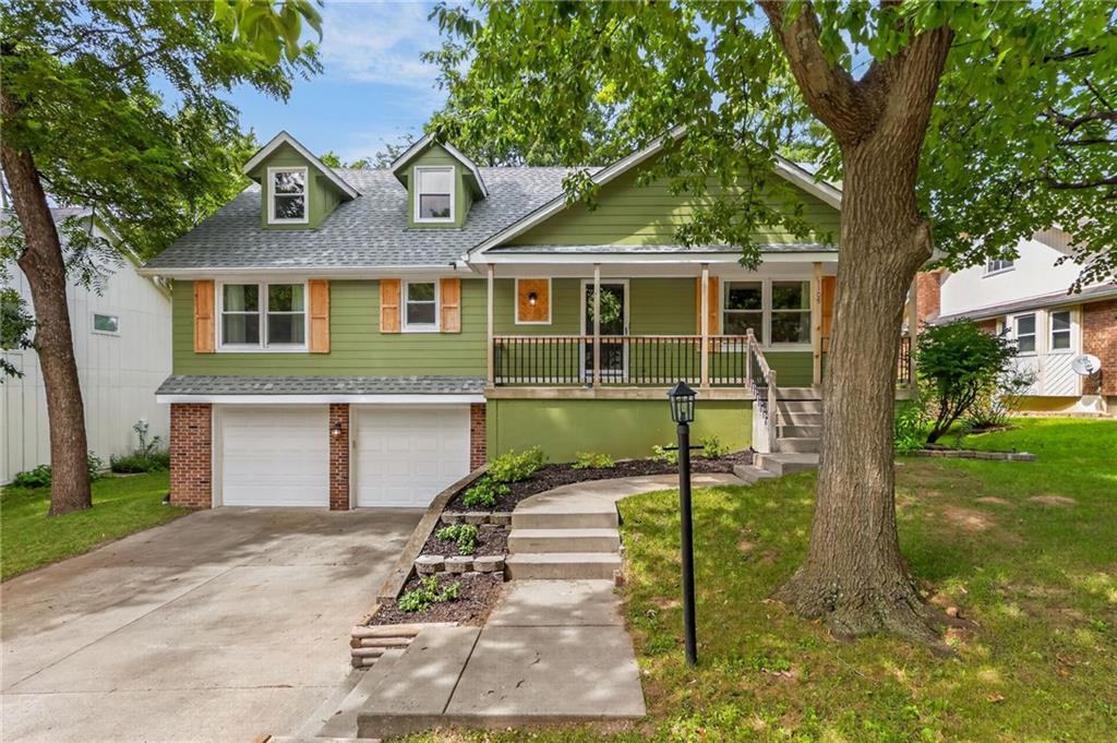 1109 NW Forest Drive — photo