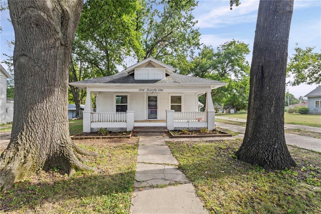 121 Mill Street — photo