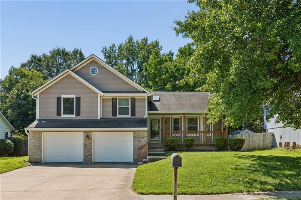 412 SE Hamilton Court — photo