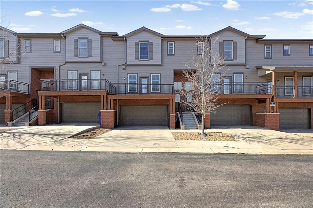 5245 Overland Drive B25 — photo