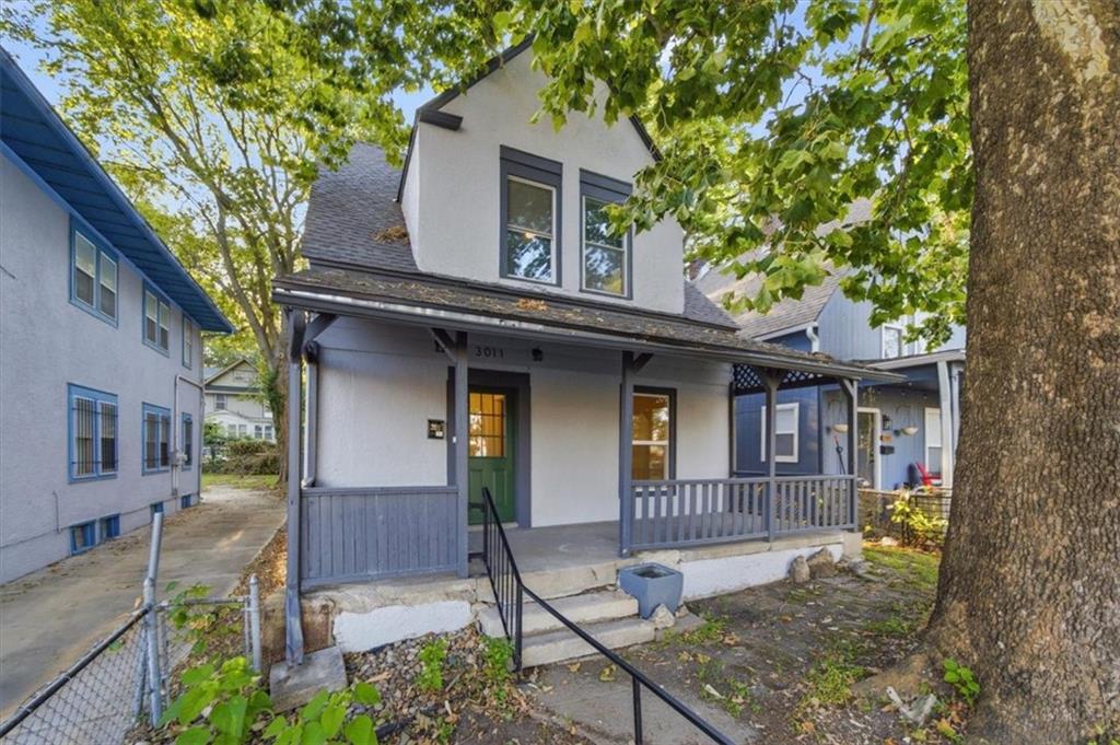 3011 Holmes Street — photo