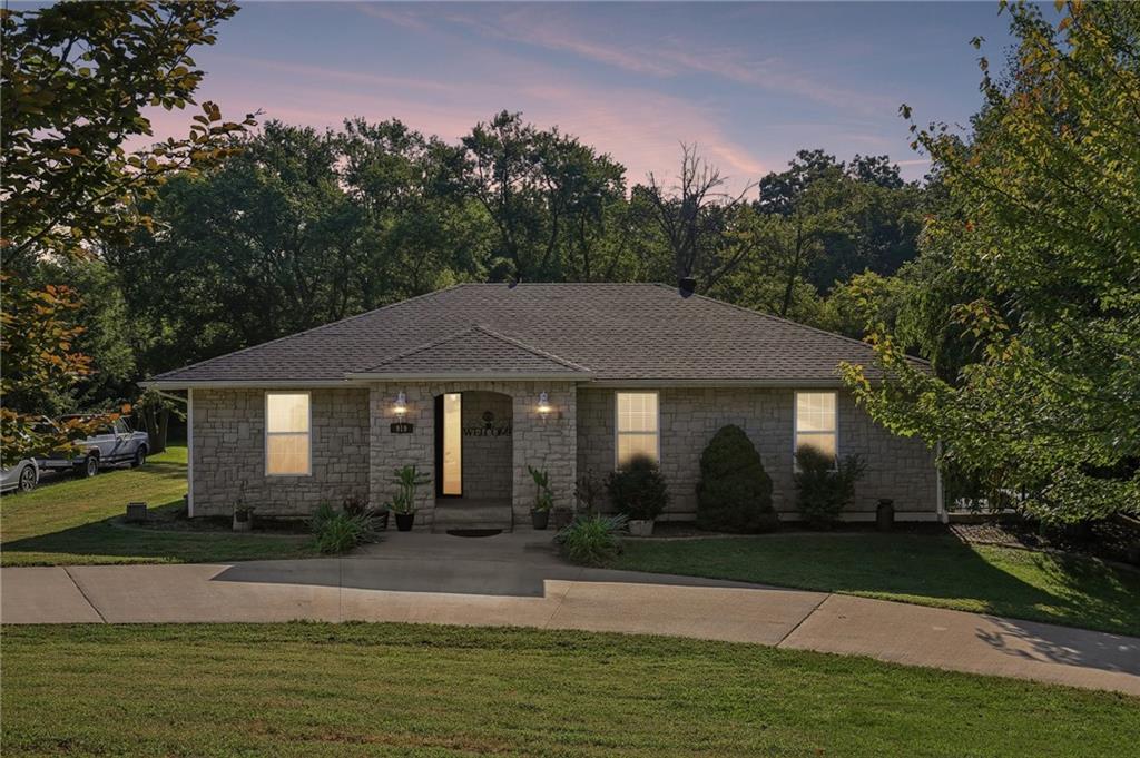 919 Shawnee Street — photo