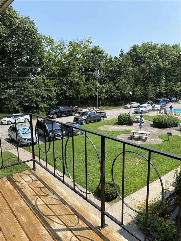 2811 Pembroke Lane C-25 — photo