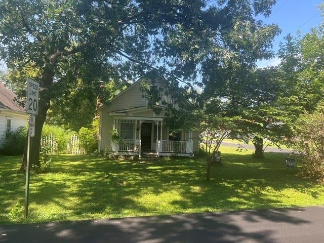 2824 N 156th Street — photo