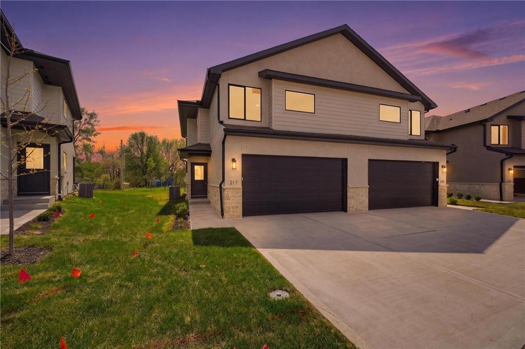 206 NW Orchard Court — photo