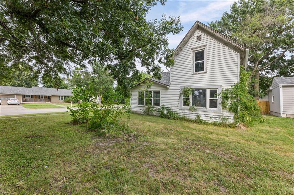 935 N Sycamore Street — photo
