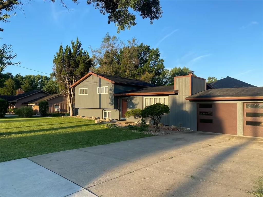 1103 Kasold Drive — photo