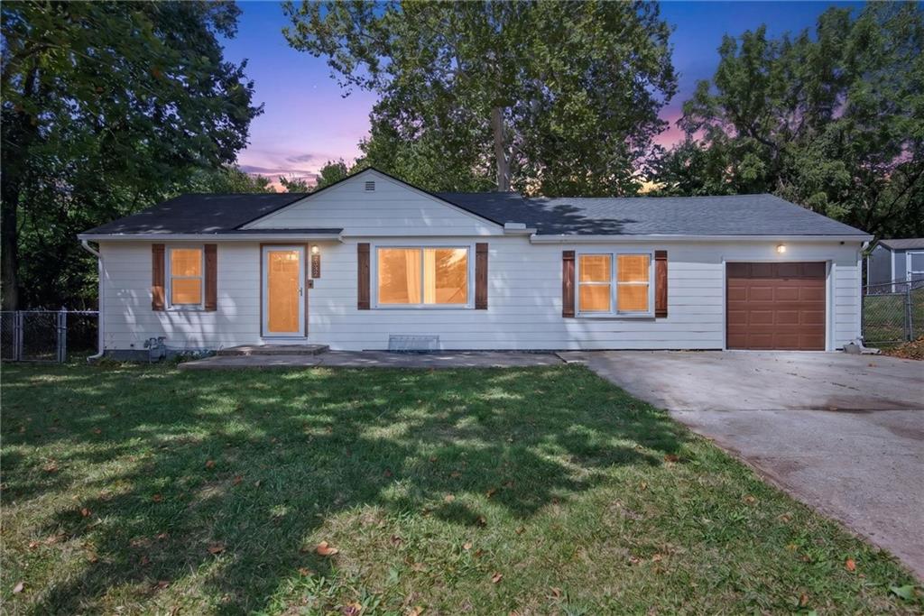 3232 W Townsend Court — photo