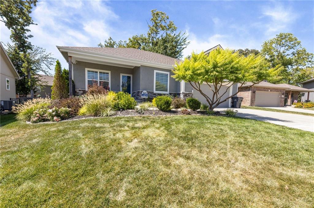 12526 S Hedge Court — photo