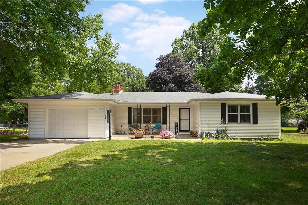 503 SW Maple Lane — photo