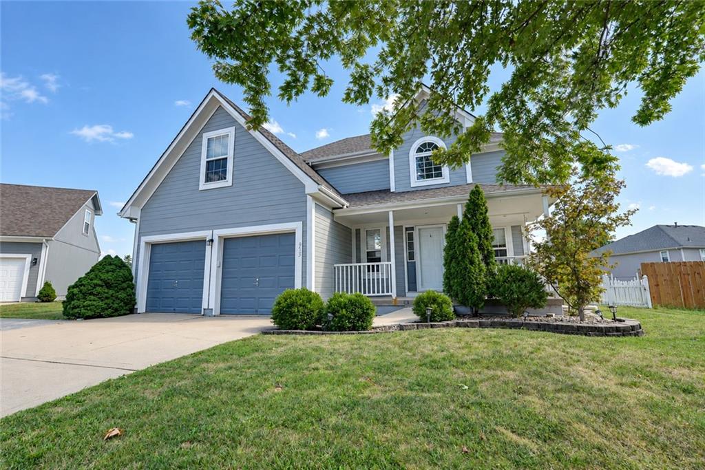 953 NW Maplewood Court — photo