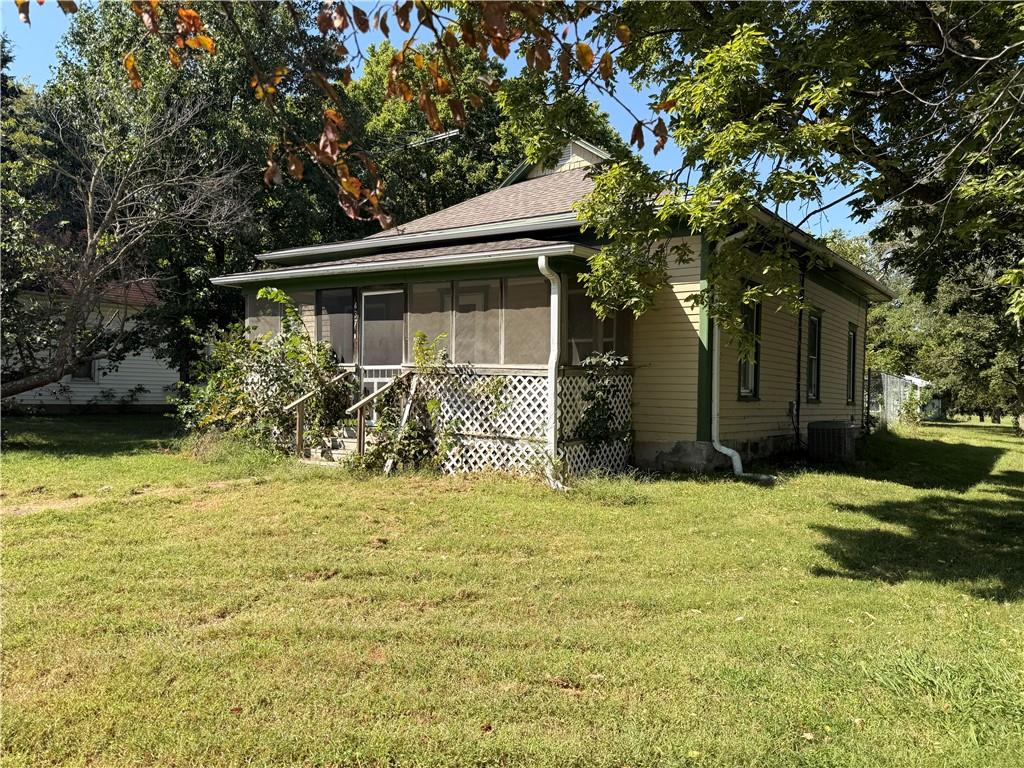 437 Whiting Street — photo