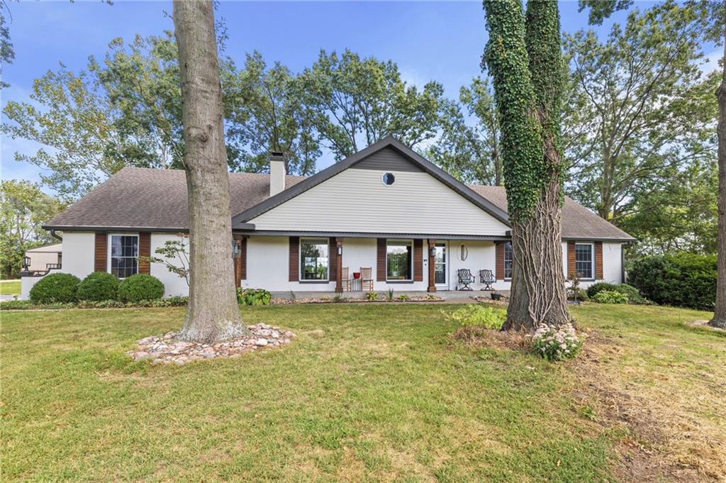 13105 S Lakeshore Drive — photo