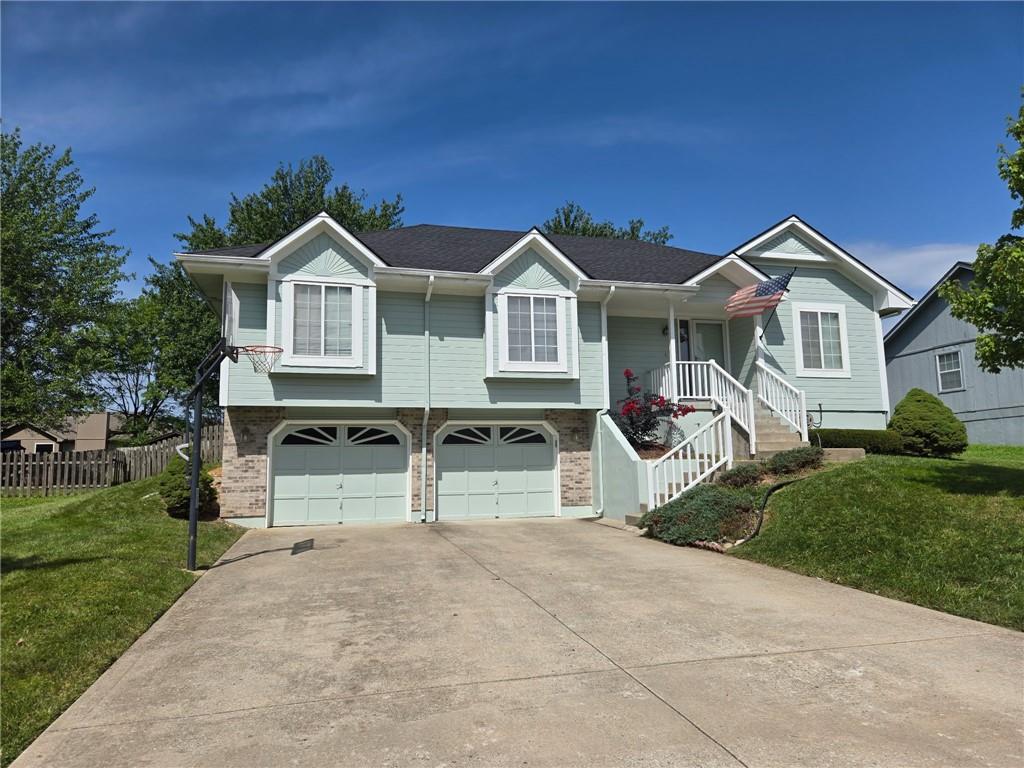 1534 NE Stonewood Drive — photo
