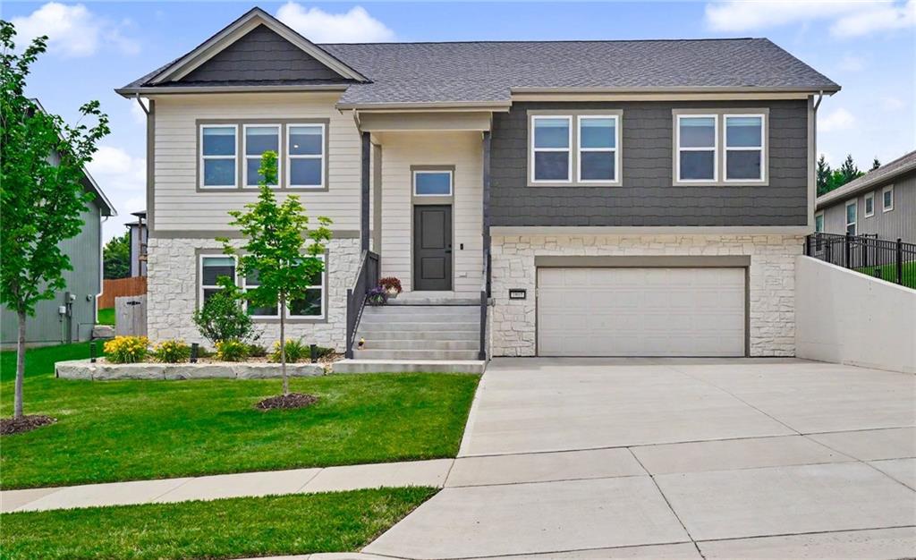 3907 Sweetclover Street — photo