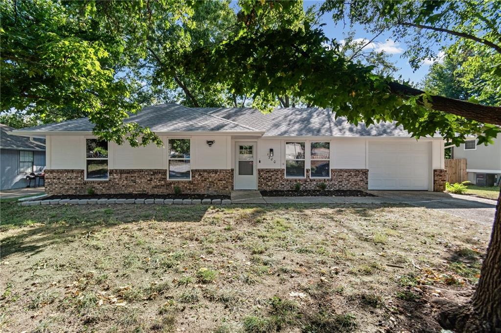 1300 N Inca Drive — photo