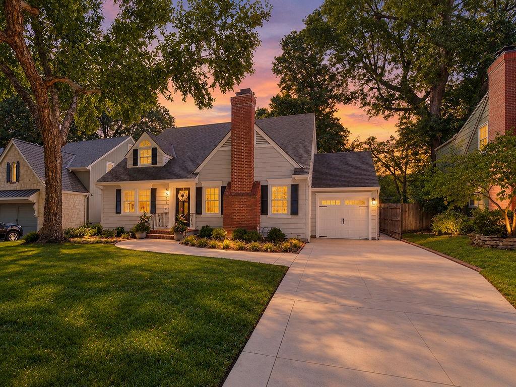 5516 Fairway Road — photo