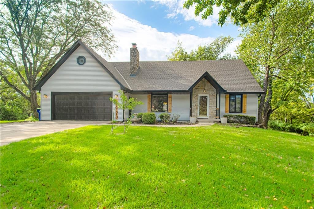 6655 Oak Ridge Drive — photo