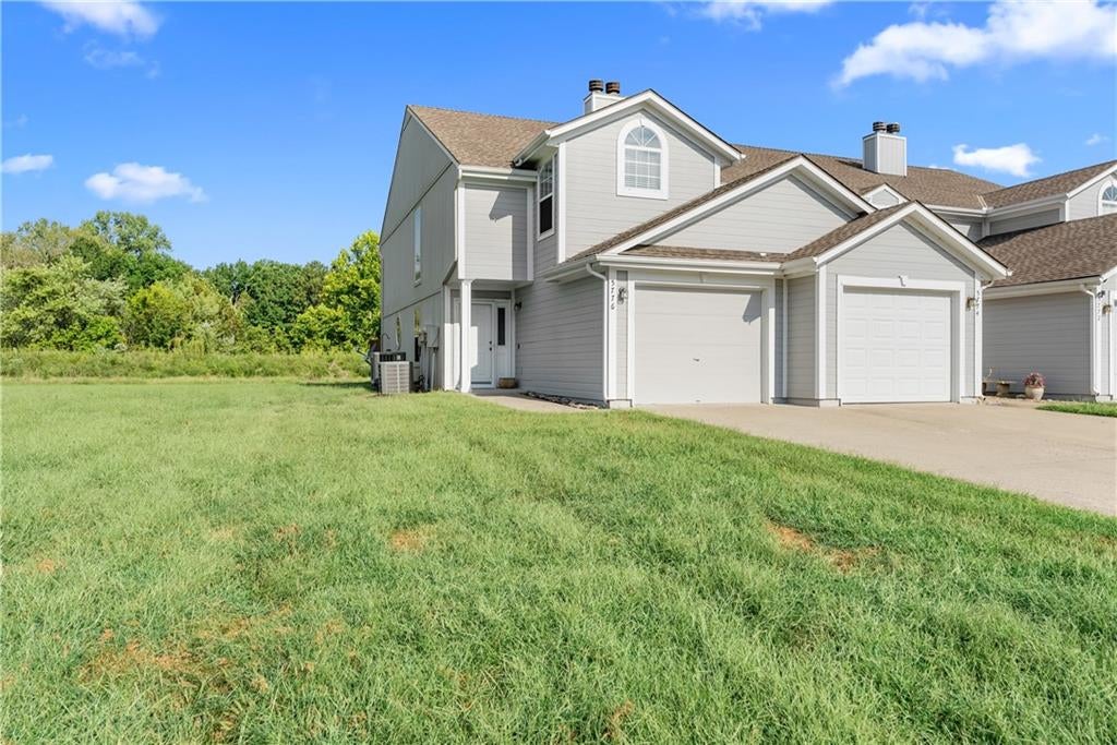 5776 NW Plantation Circle — photo