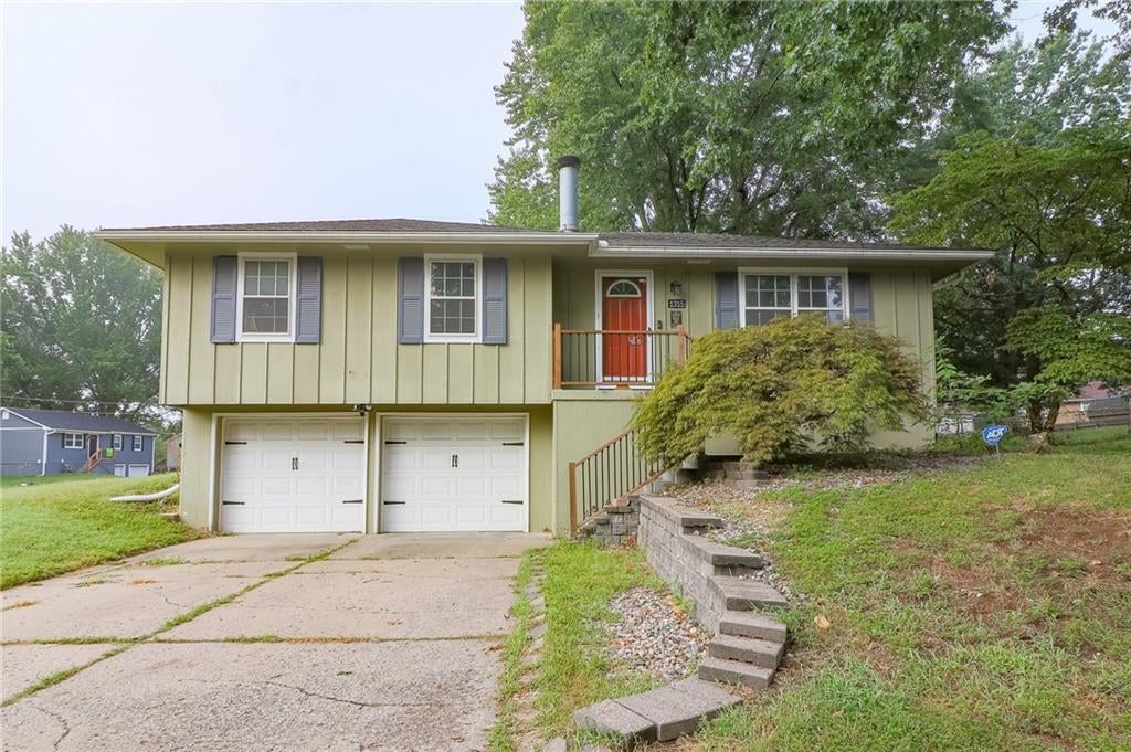1315 SE Alice Street — photo