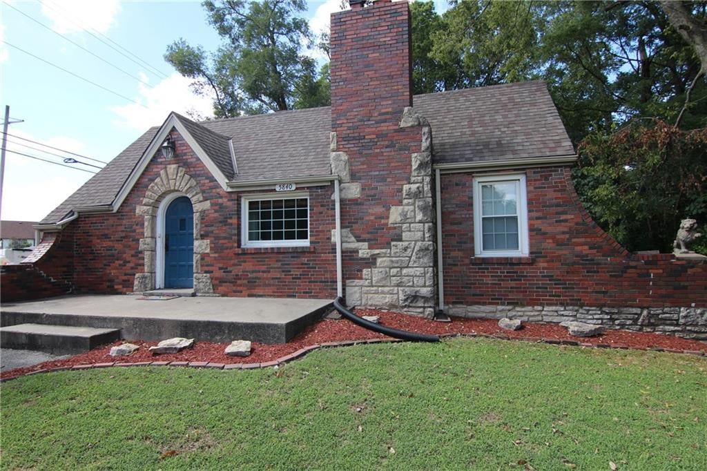 5840 Blue Ridge Boulevard — photo