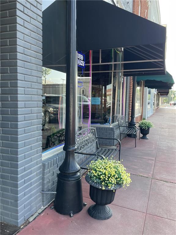 16 W Peoria Street — photo