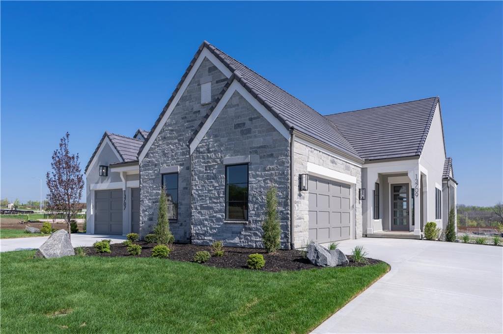 13709 Pembroke Lane — photo