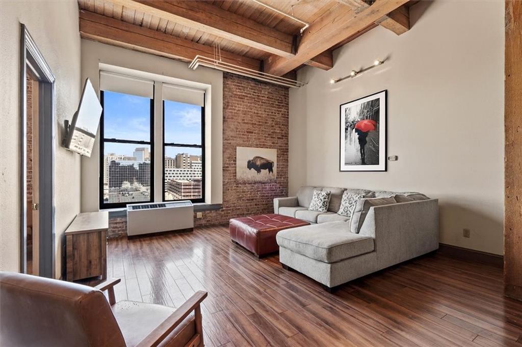 308 W 8th Street 414 — photo