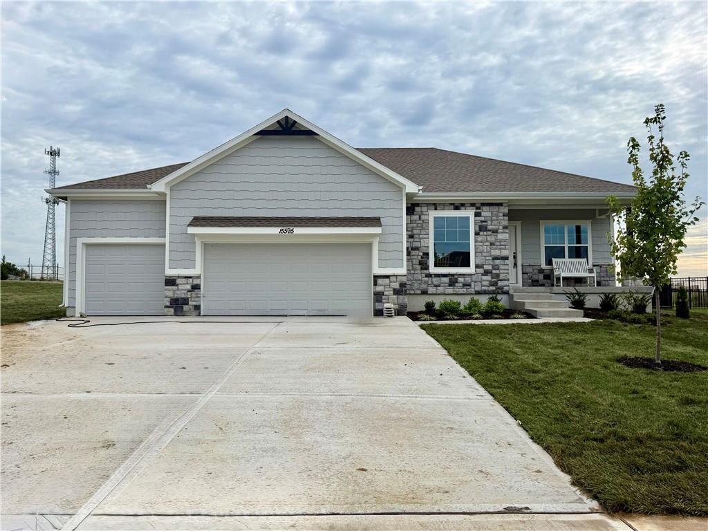 15595 N Sheridan Court — photo