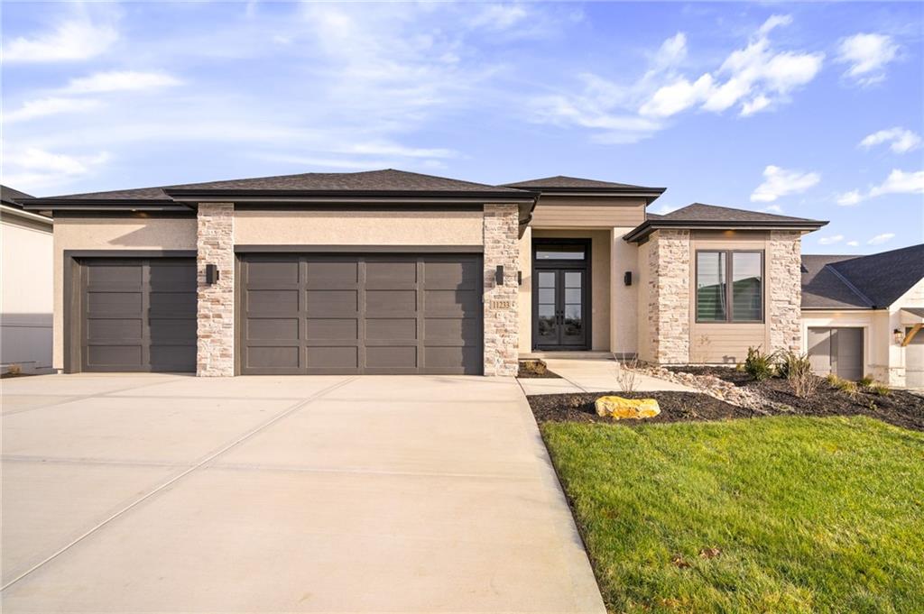11233 S Sunray Drive — photo