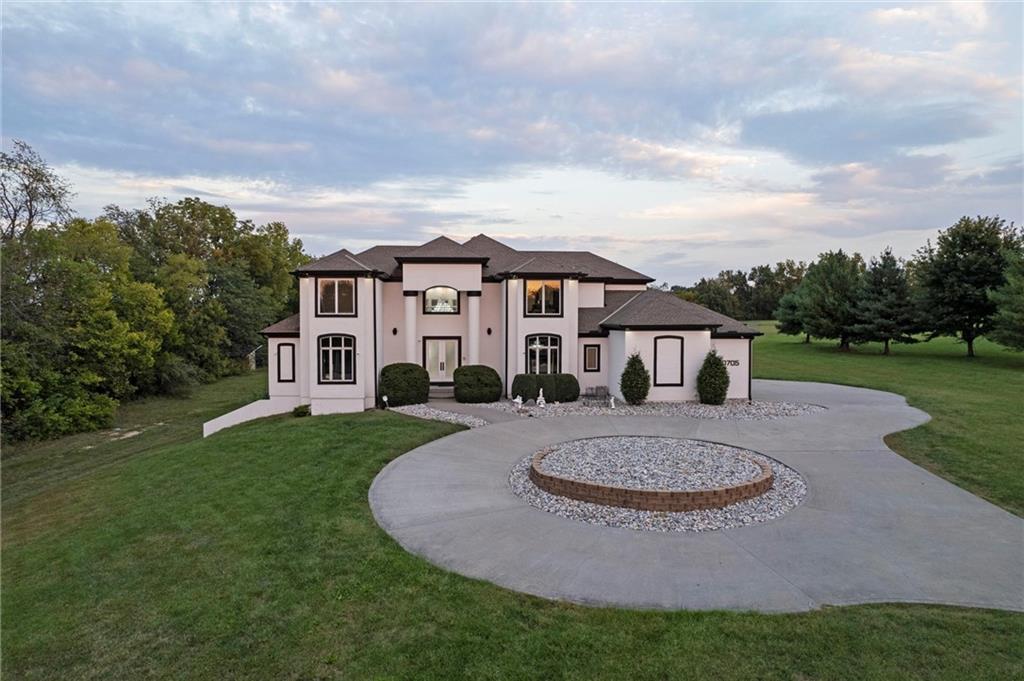 10705 Wildflower Drive — photo