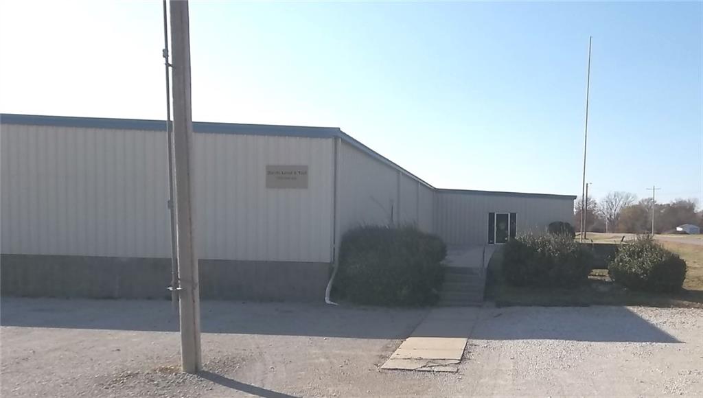 1021 Head Drive — photo