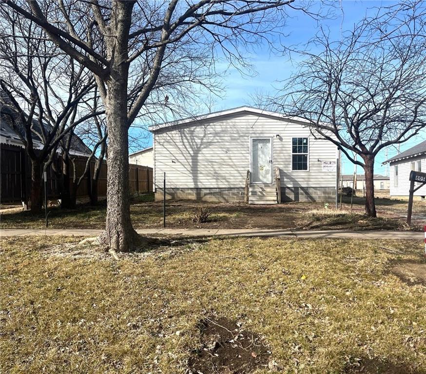 805 N 9th Street — photo