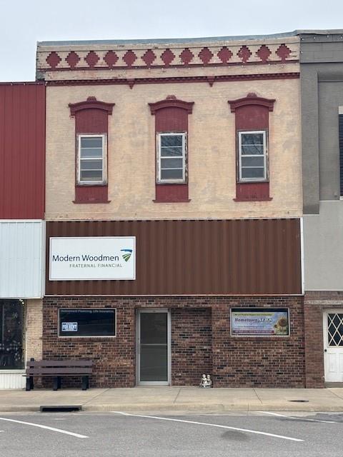 104 S Ozark Street — photo