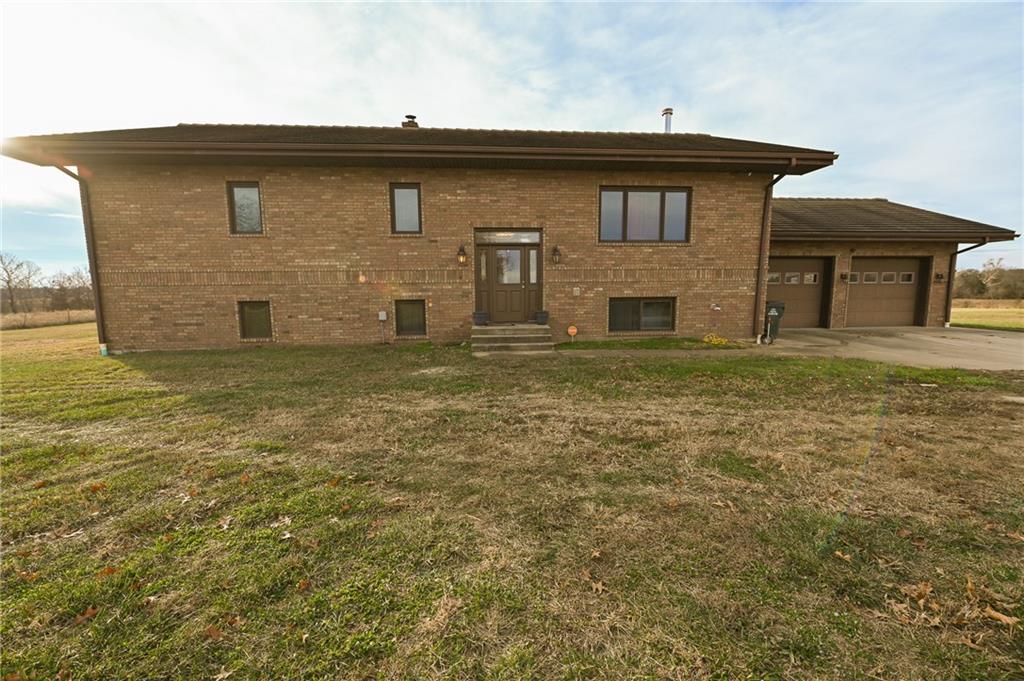 27668 E Katy Road, Walker, MO 64790 — photo 3