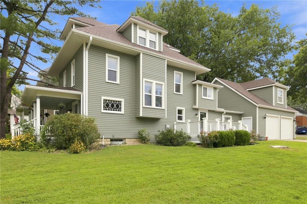 501 E Shawnee Street — photo