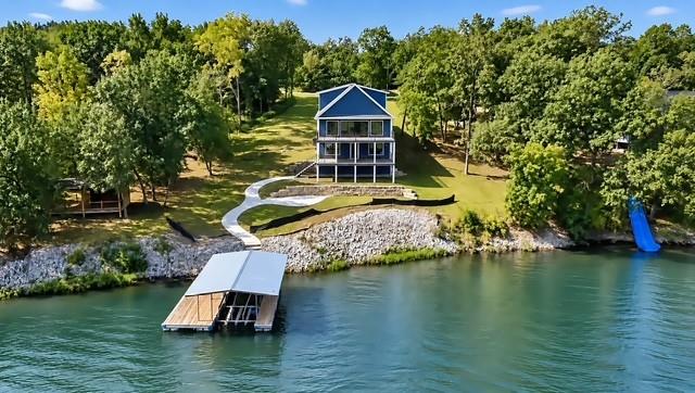 430 Lake Viking Terrace — photo