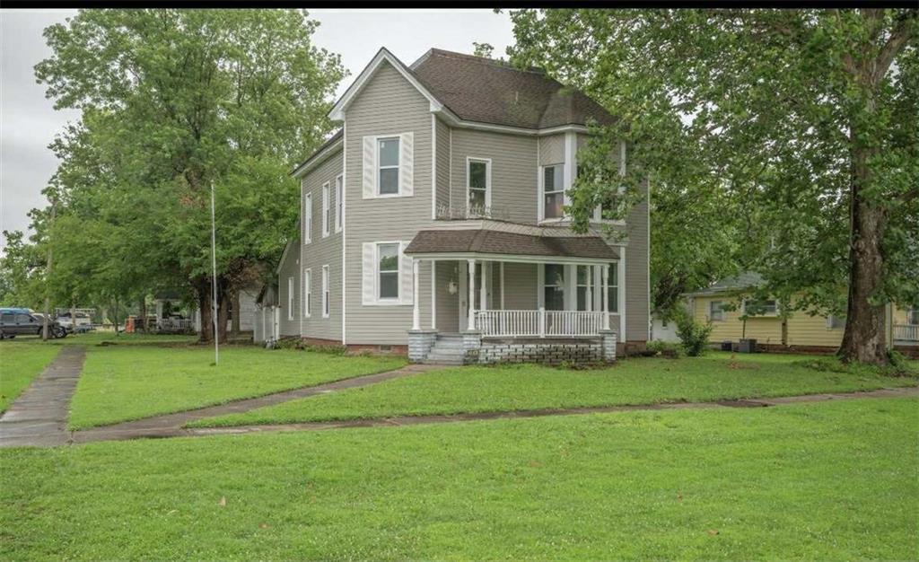 300 S Delaware Street — photo