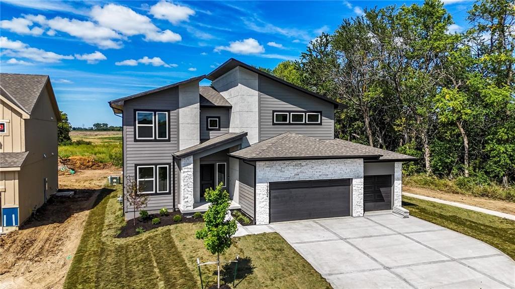 1507 SW Meadowlark Court — photo