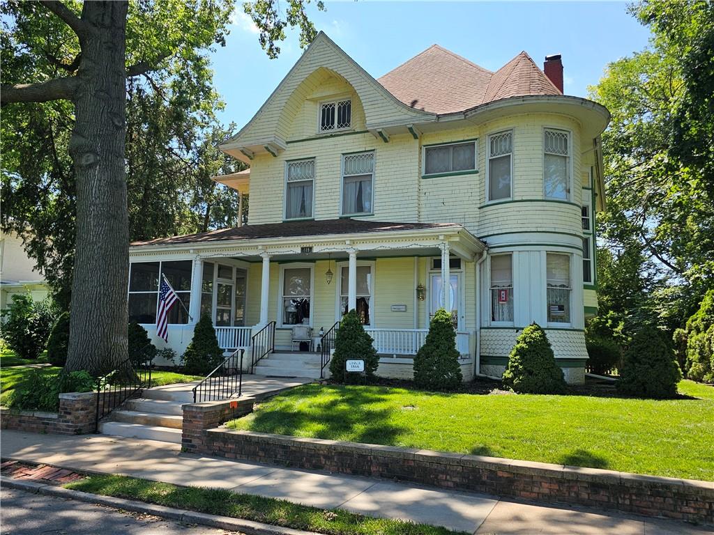 409 N Esplanade Street — photo