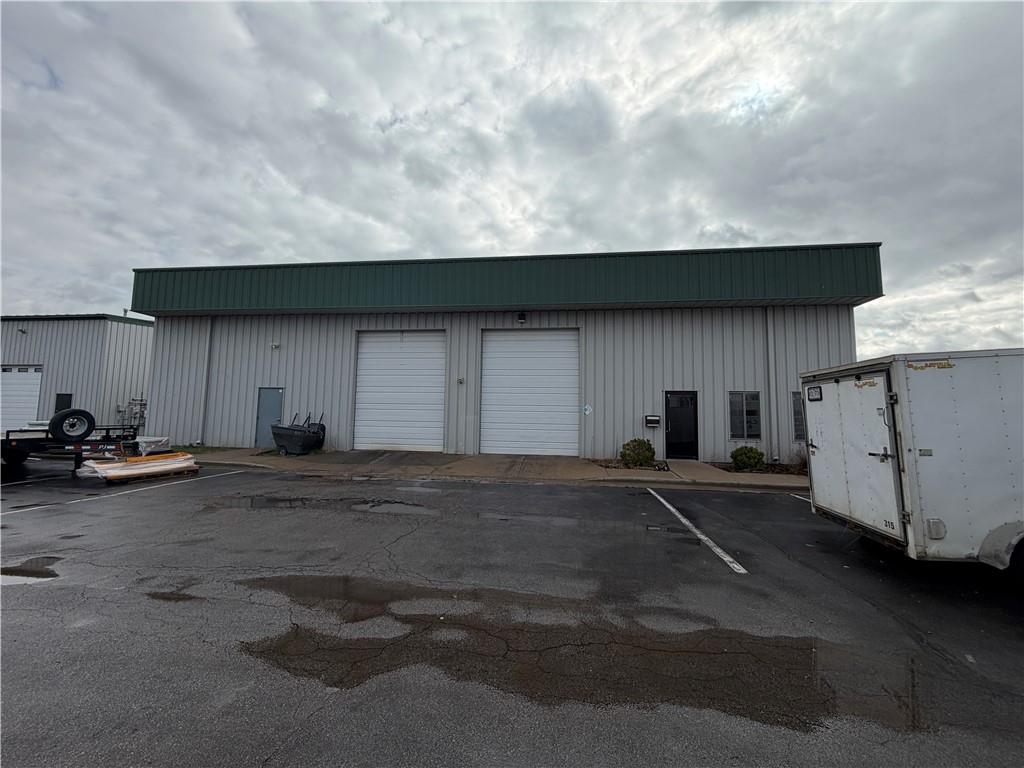 6603 G Royal Street — photo