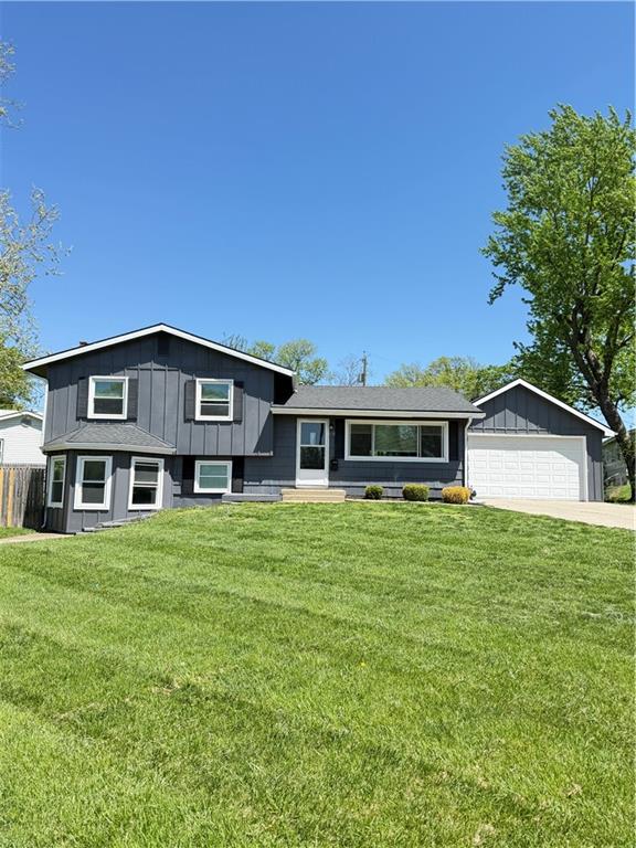 604 NW Carroll Drive — photo