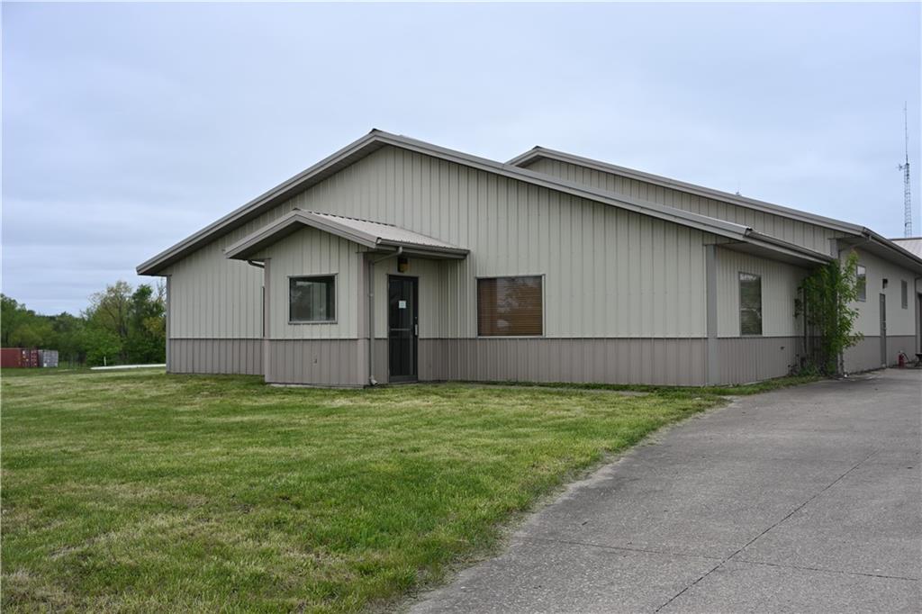 401 East Scott Street, Marceline, MO 64658 — photo 2