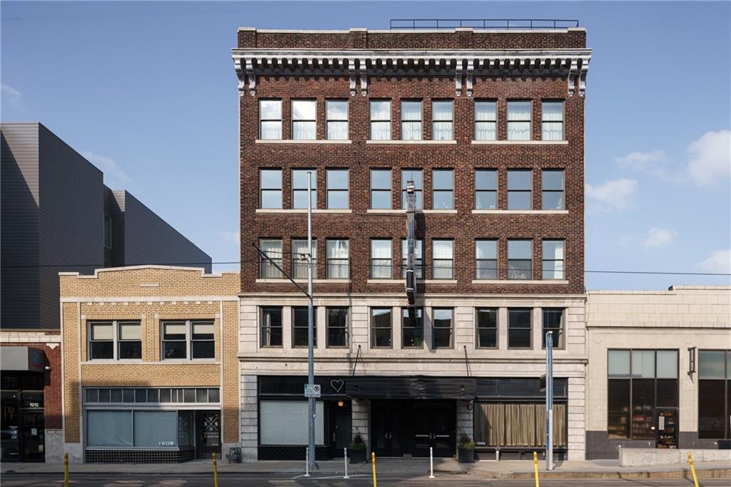 1904 Main Street 3S — photo