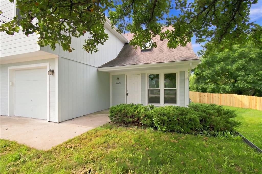 760 Spring Circle, Liberty, MO 64068 — photo 2